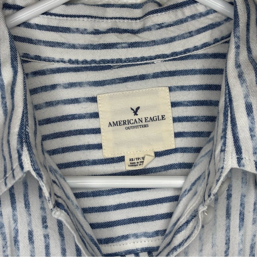 American Eagle Striped Button Up Womens Blue & White Cuffed Top XS extra small - Picture 4 of 5